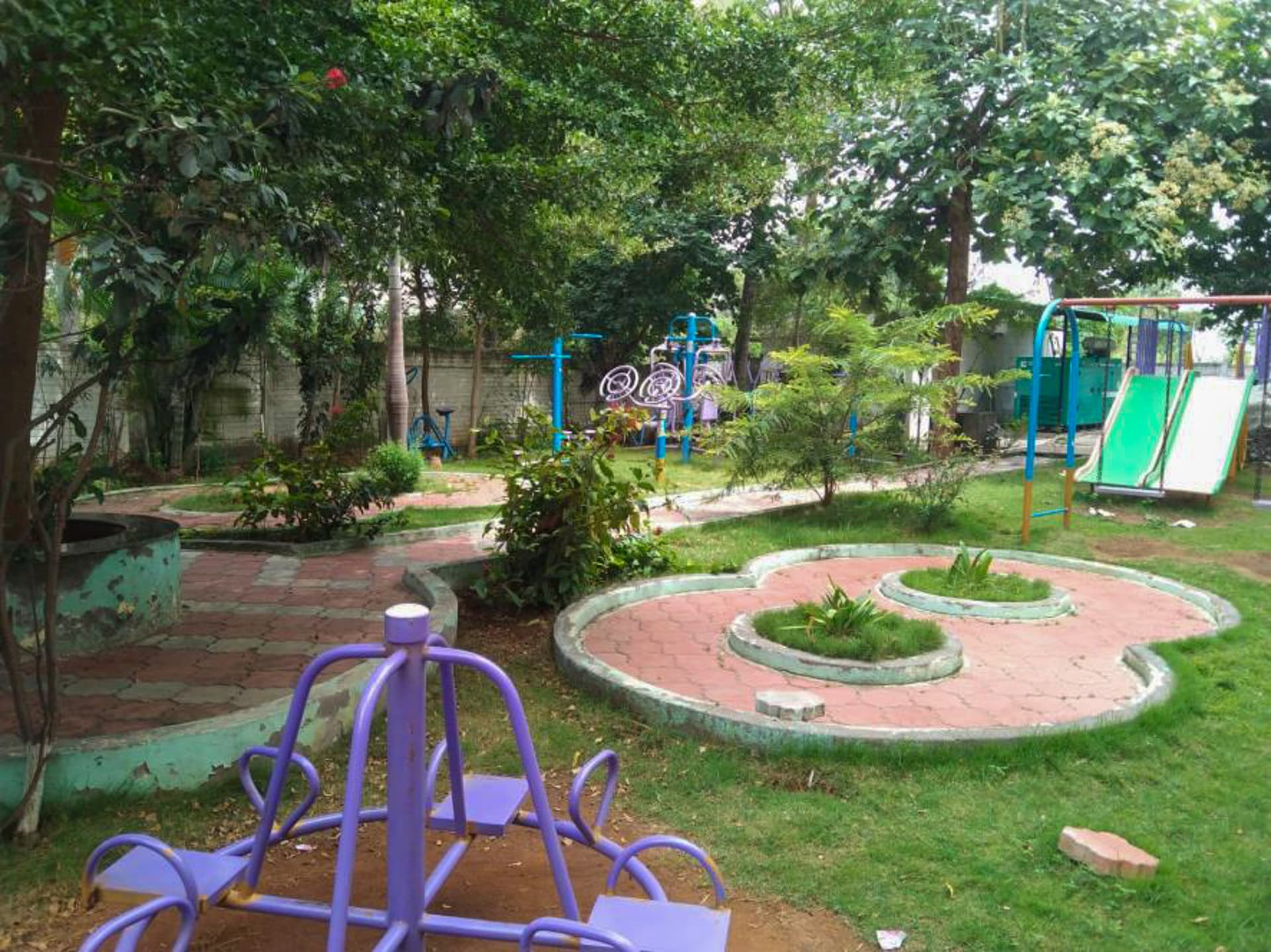 Property Photos 25