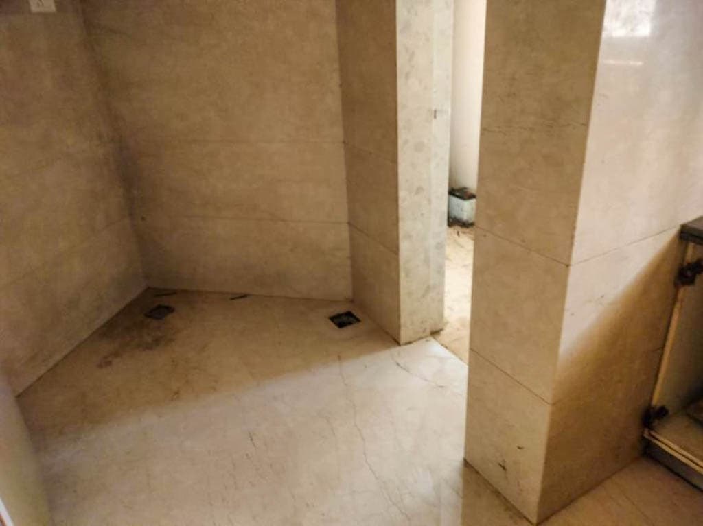 Property Photos 17