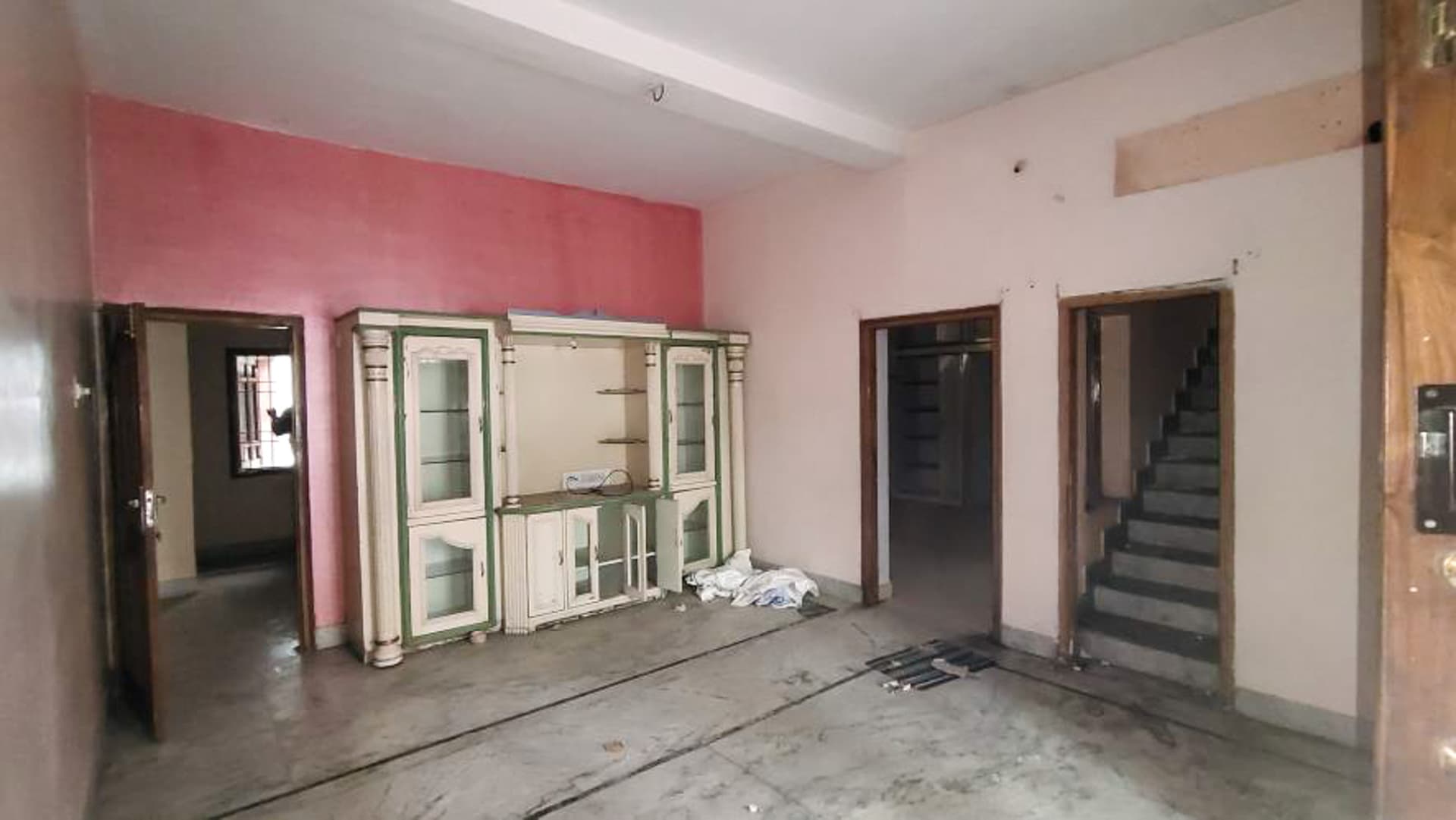 Property Photos 28
