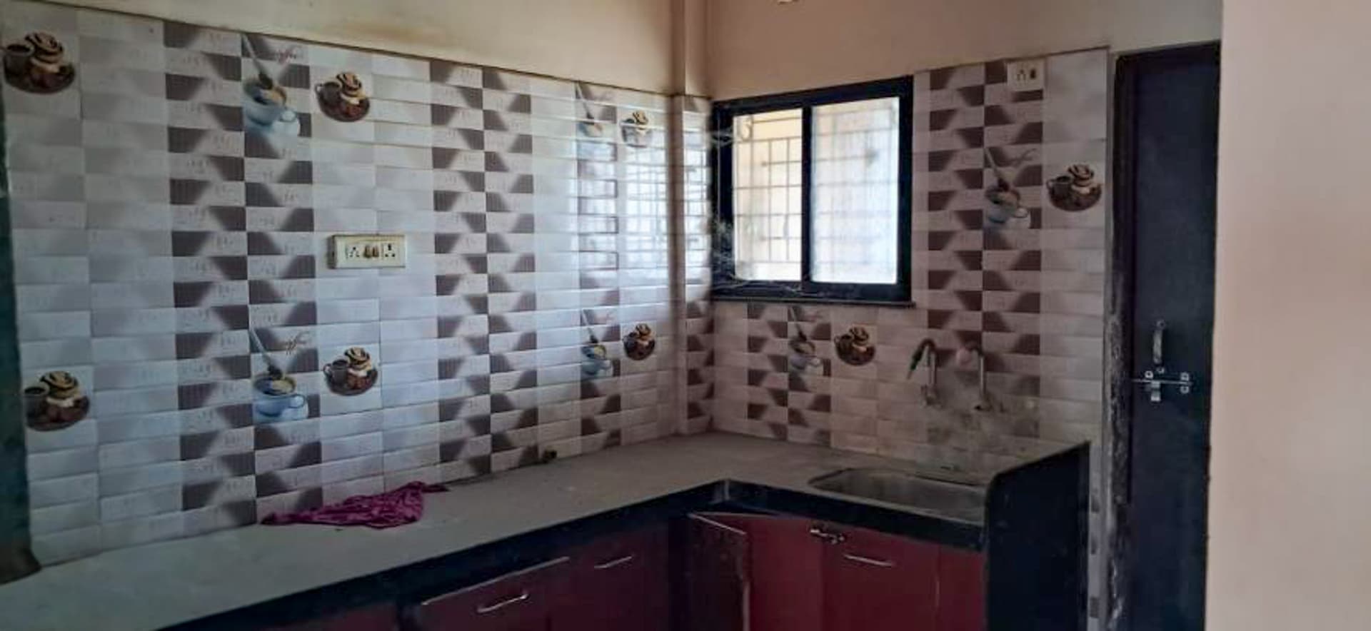 Property Photos 6
