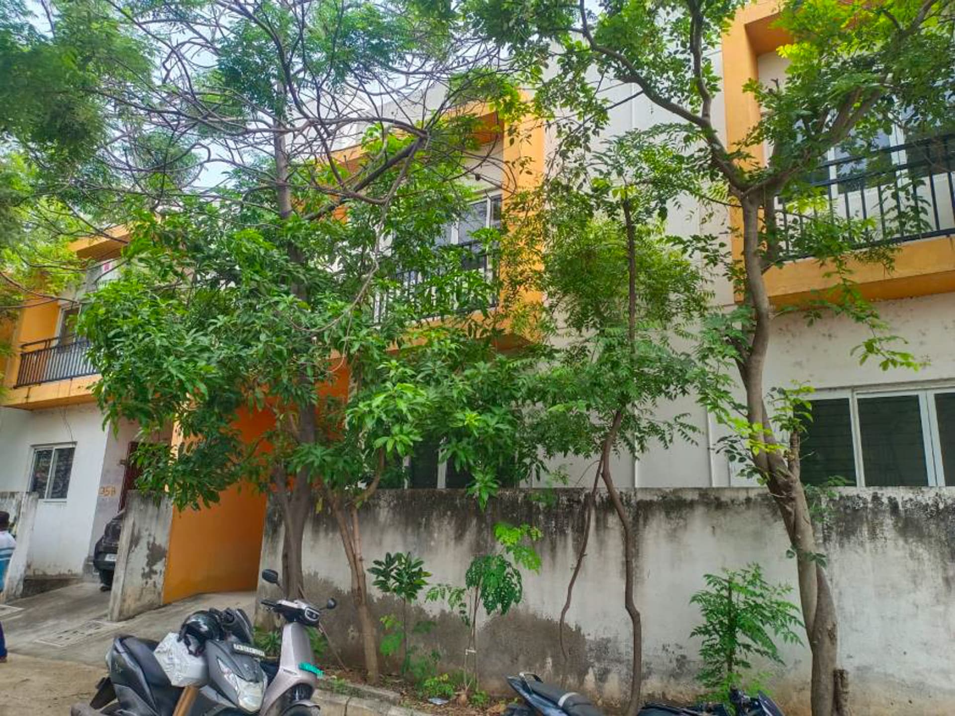 Property Photos 11