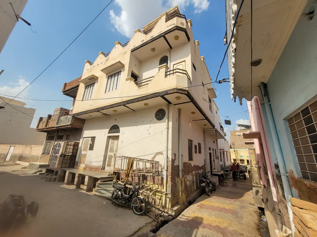 Property Photos 1