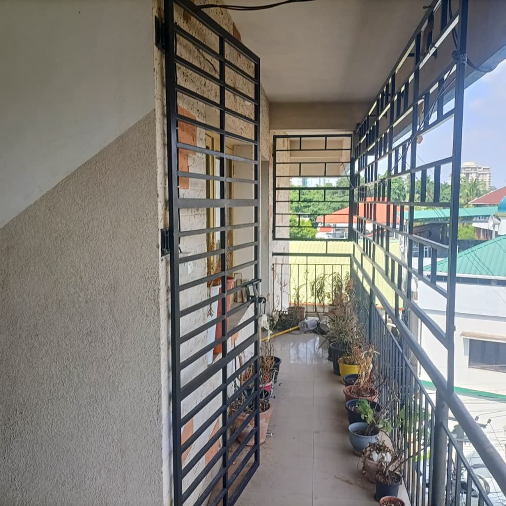 Property Photos 6