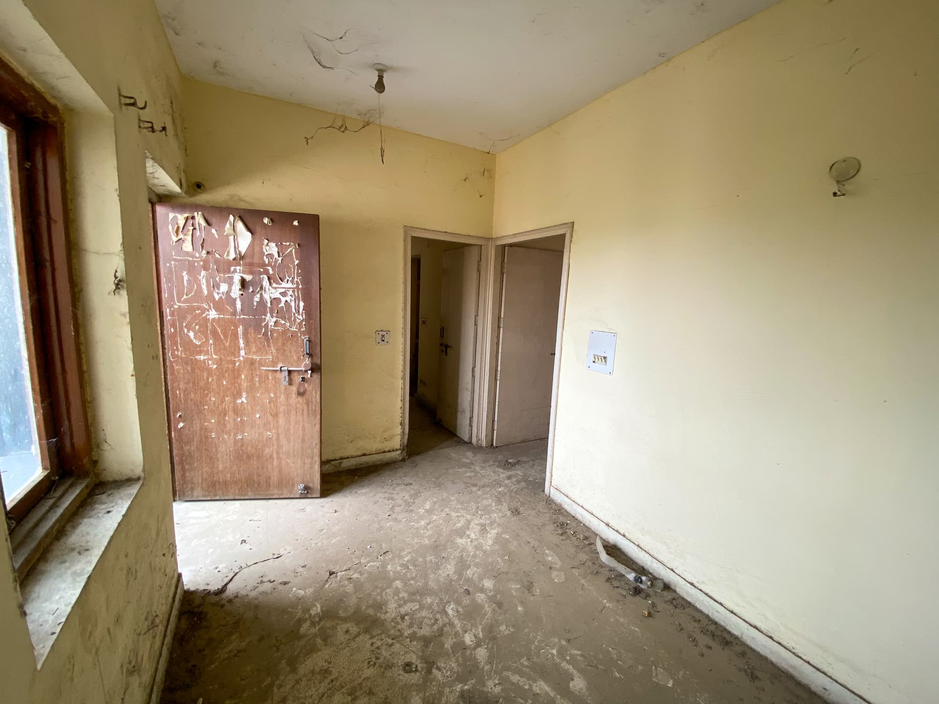 Property Photos 35