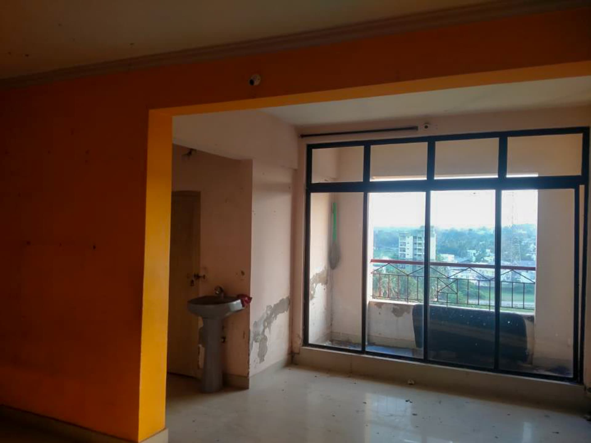 Property Photos 17