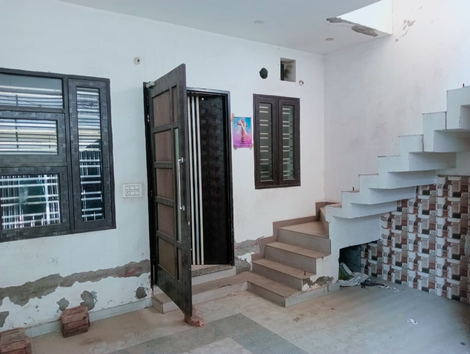 Property Photos 23