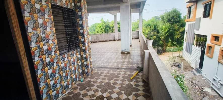 Property Photos 9