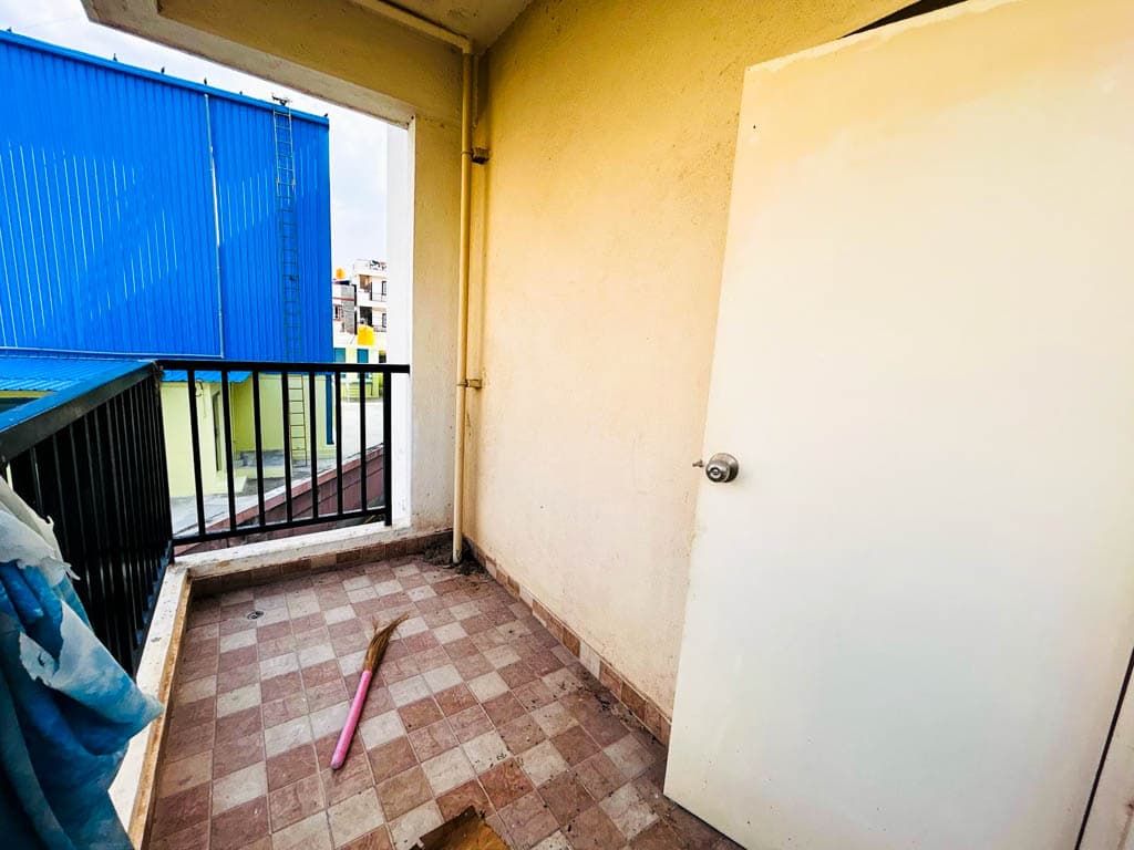 Property Photos 8