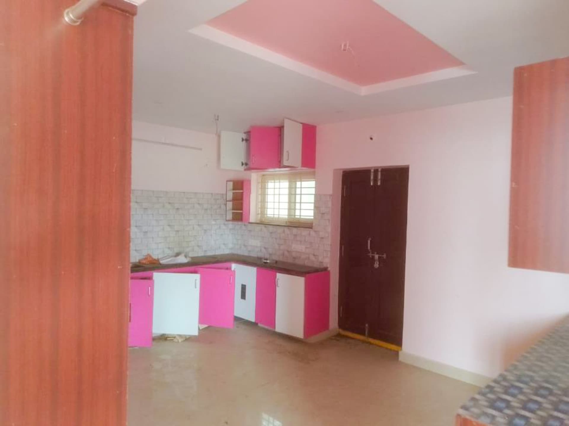 Property Photos 8