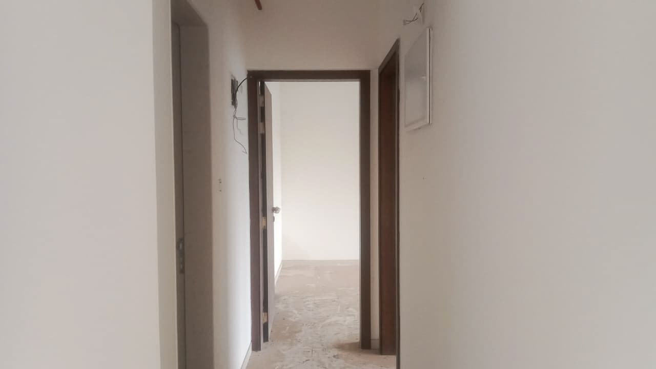 Property Photos 8