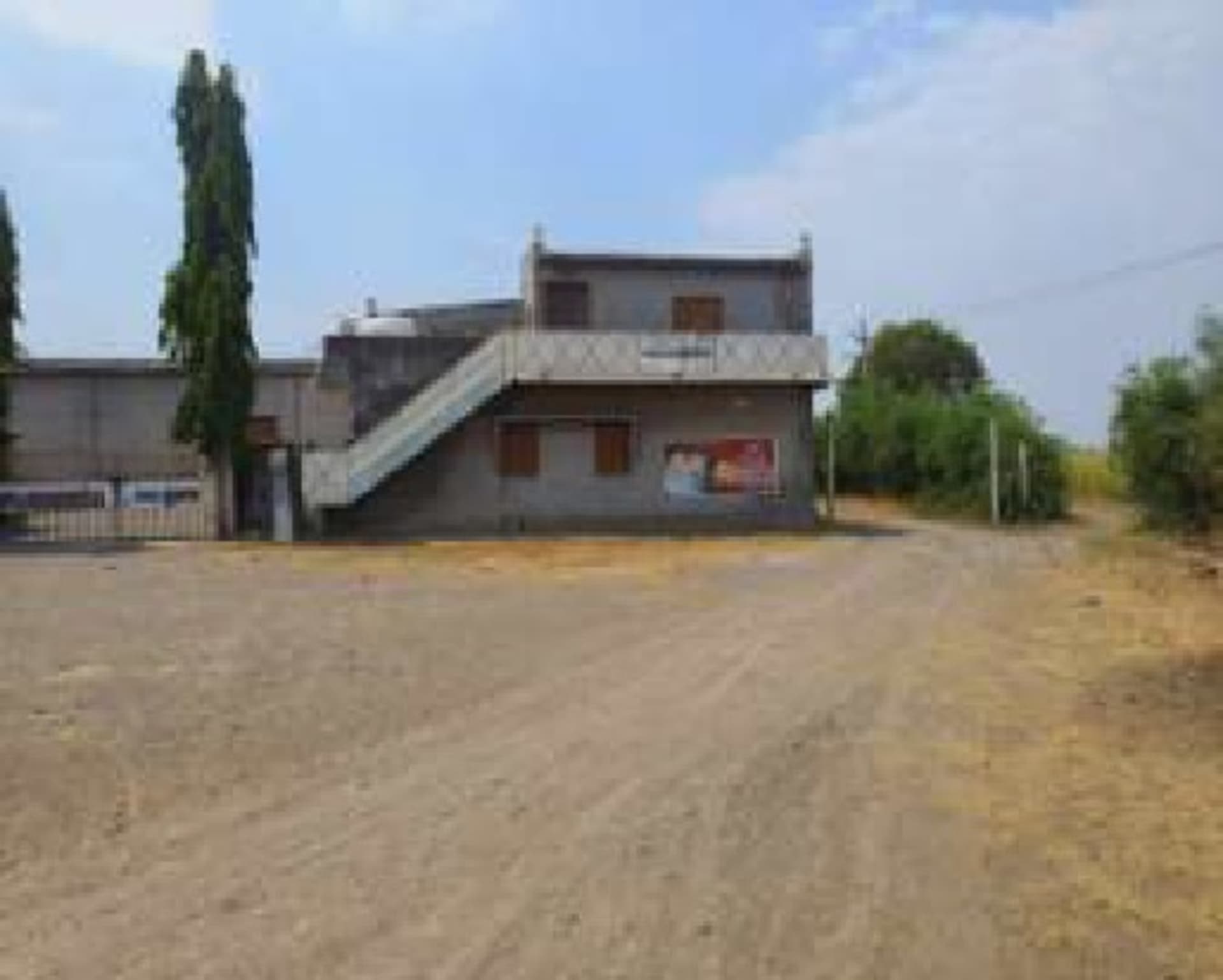 Property Photos 5