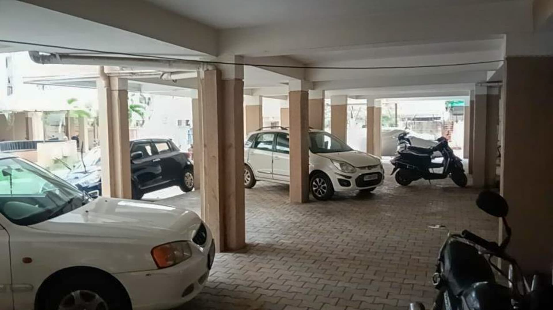 Property Photos 7