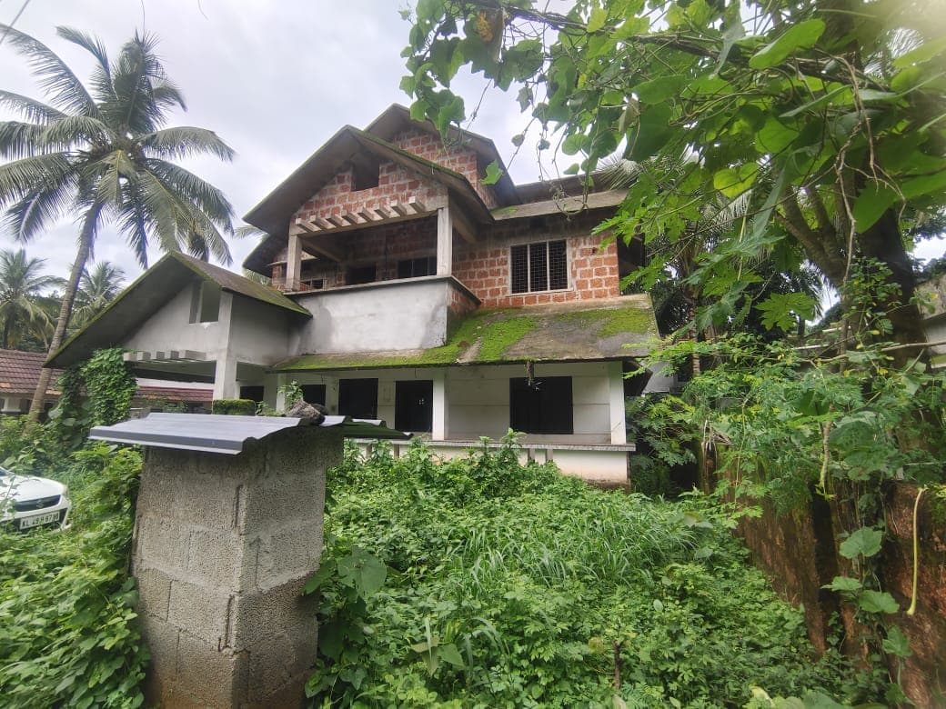 Property Photos 8