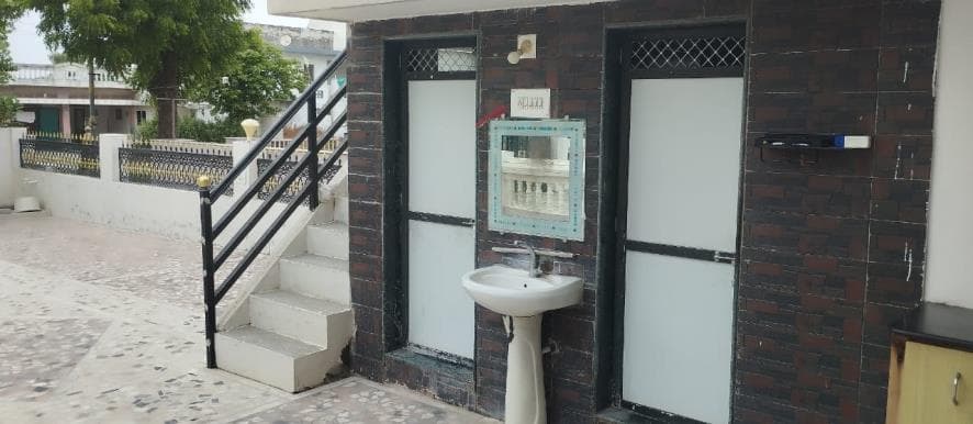Property Photos 7
