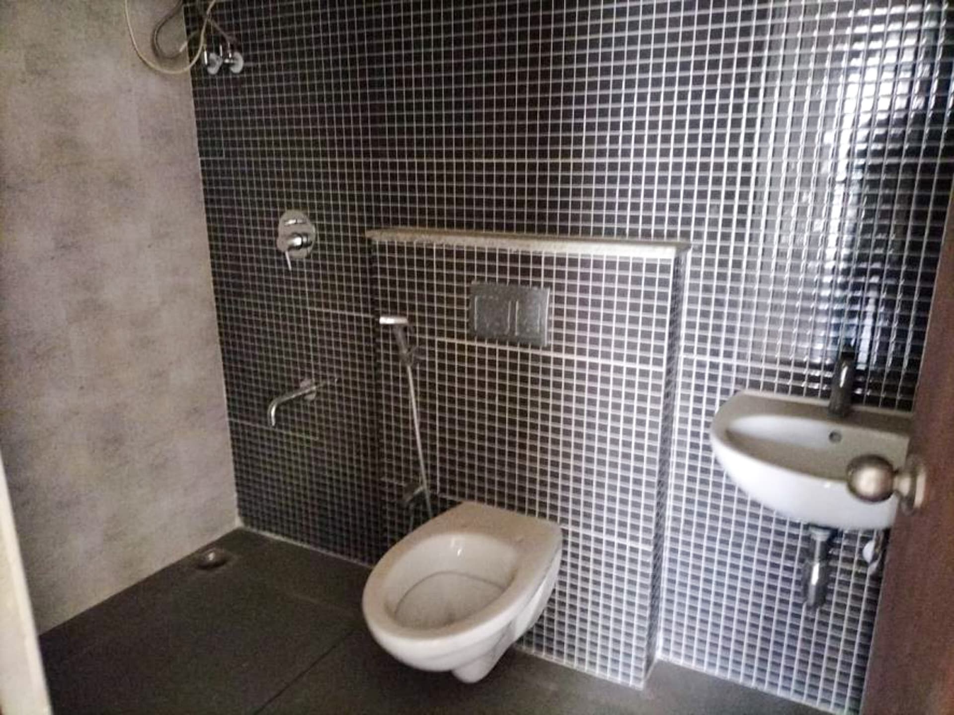 Property Photos 6