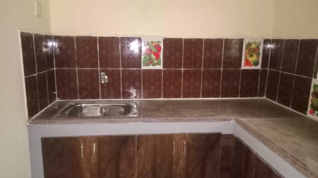 Property Photos 6