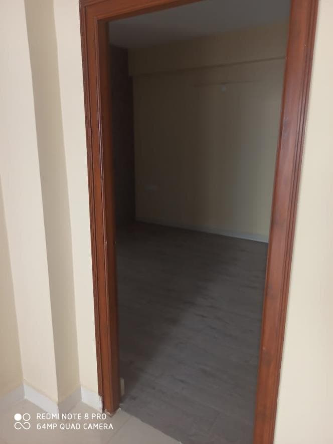 Property Photos 7