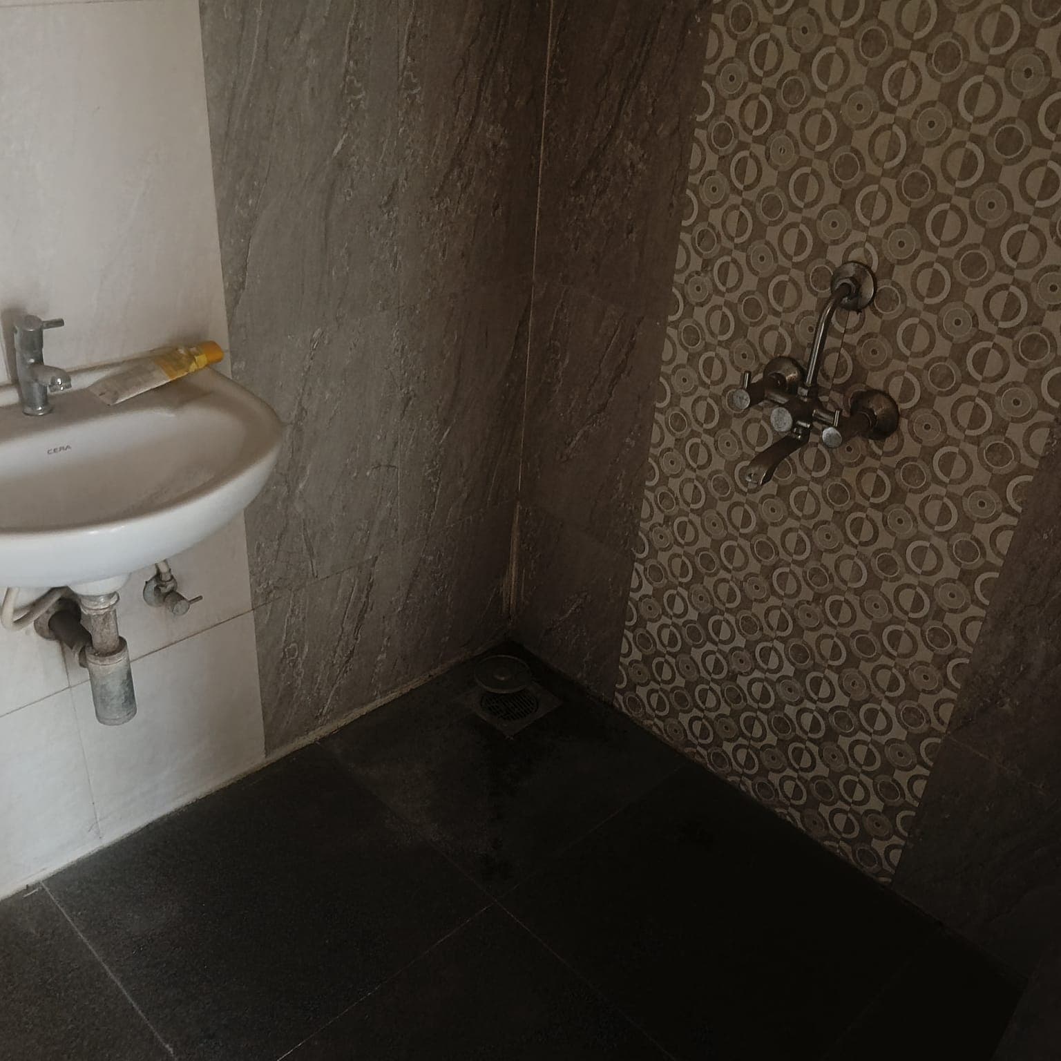 Property Photos 28