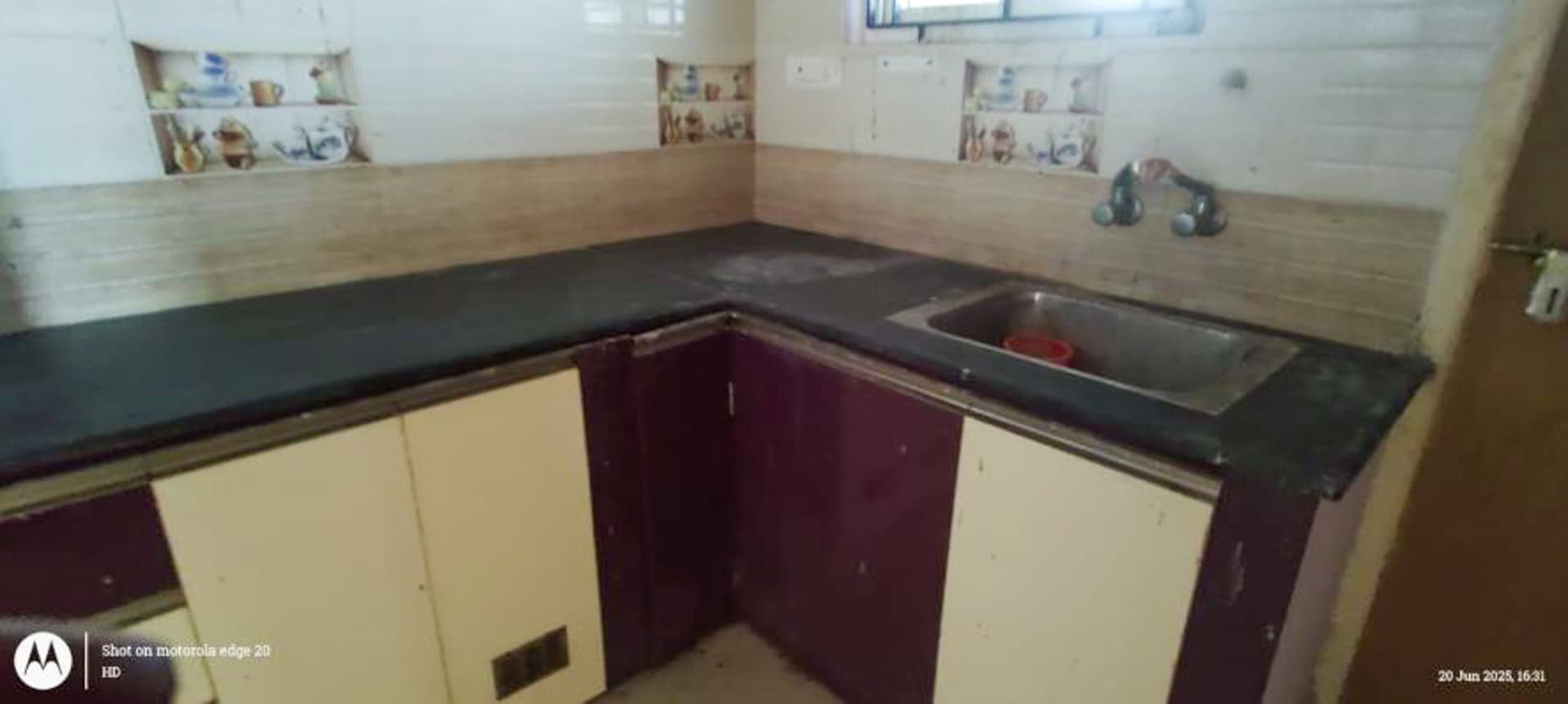Property Photos 5