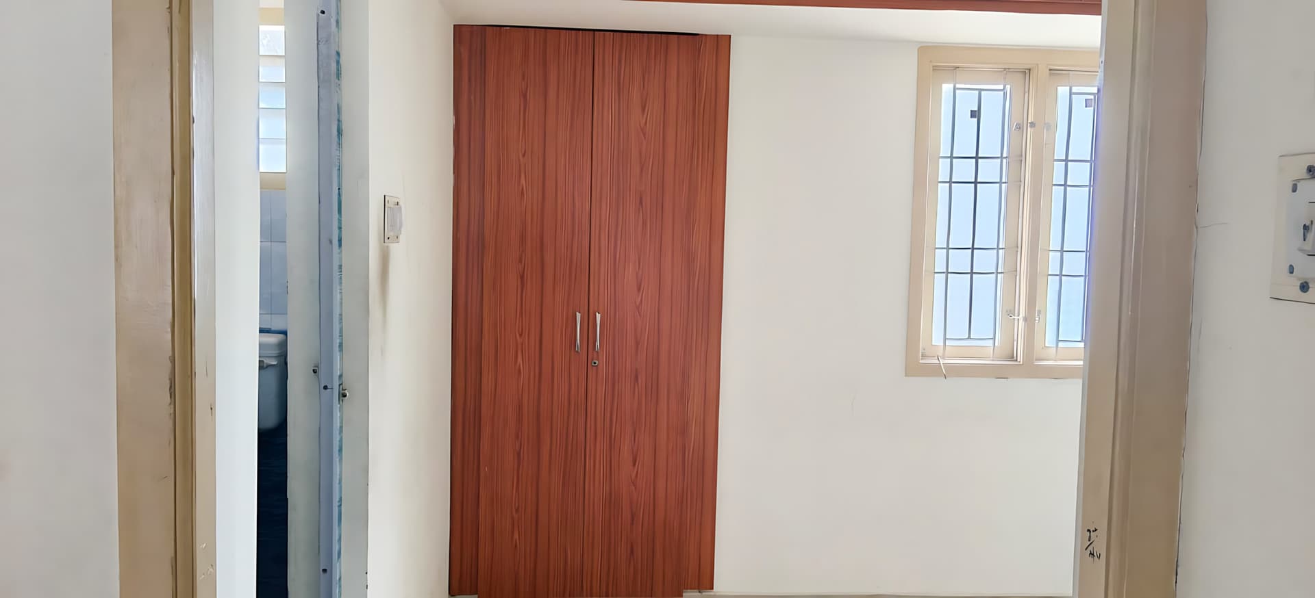 Property Photos 17