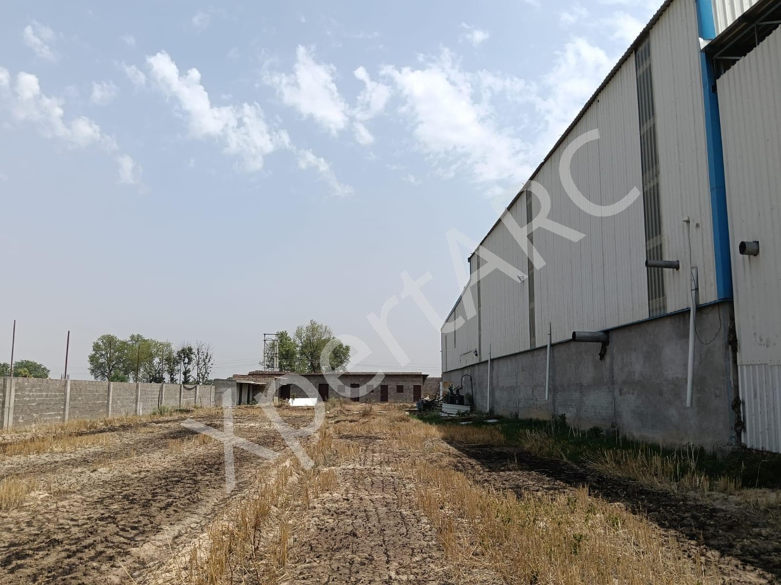 Property Photos 7