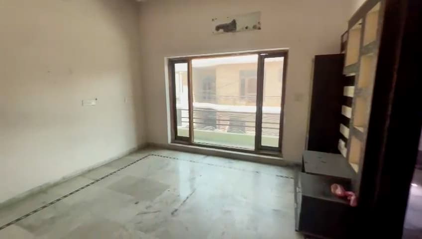 Property Photos 9