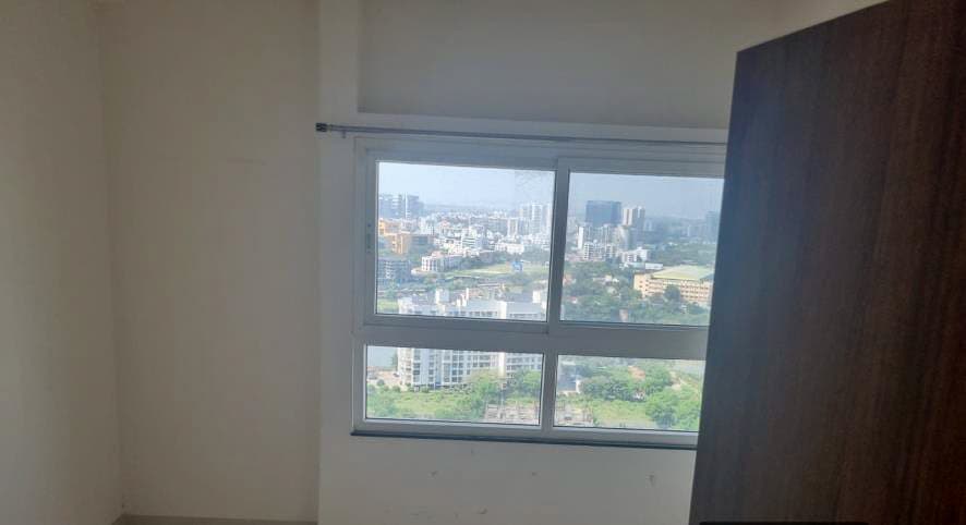 Property Photos 7