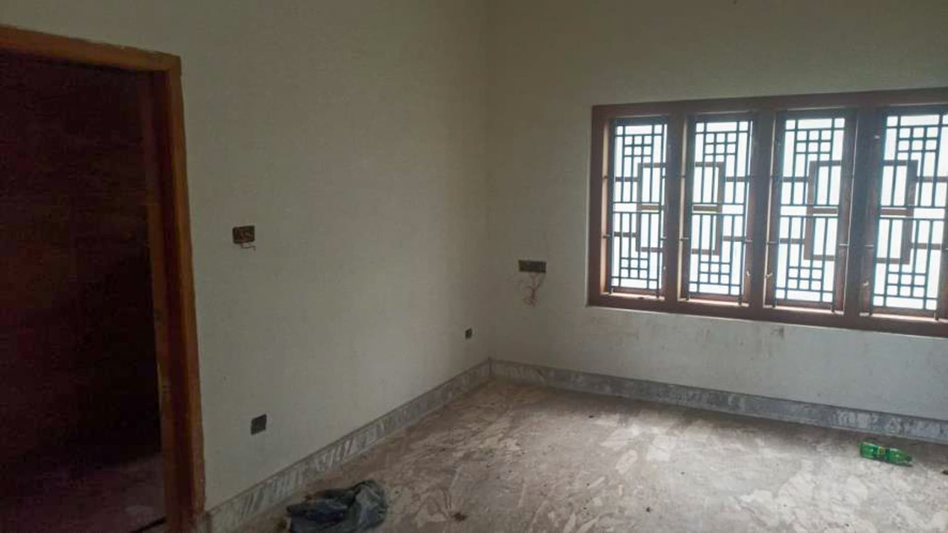 Property Photos 17