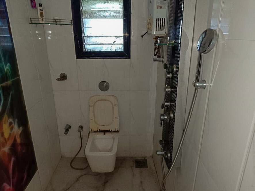 Property Photos 8