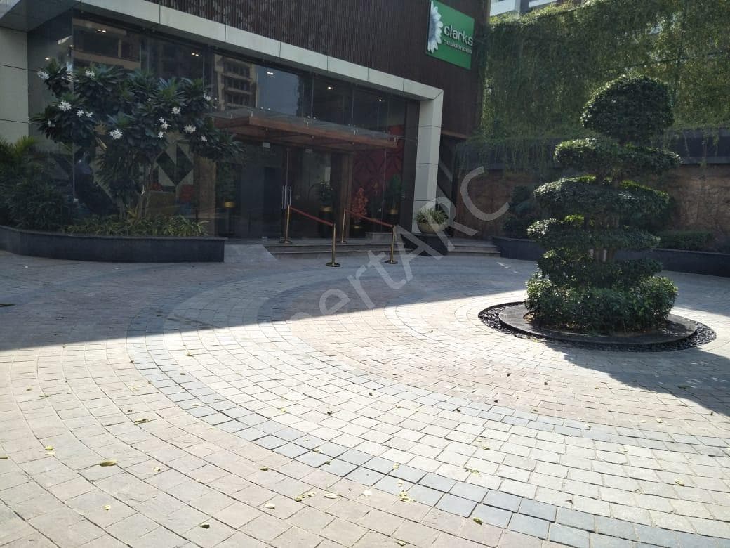 Property Photos 29
