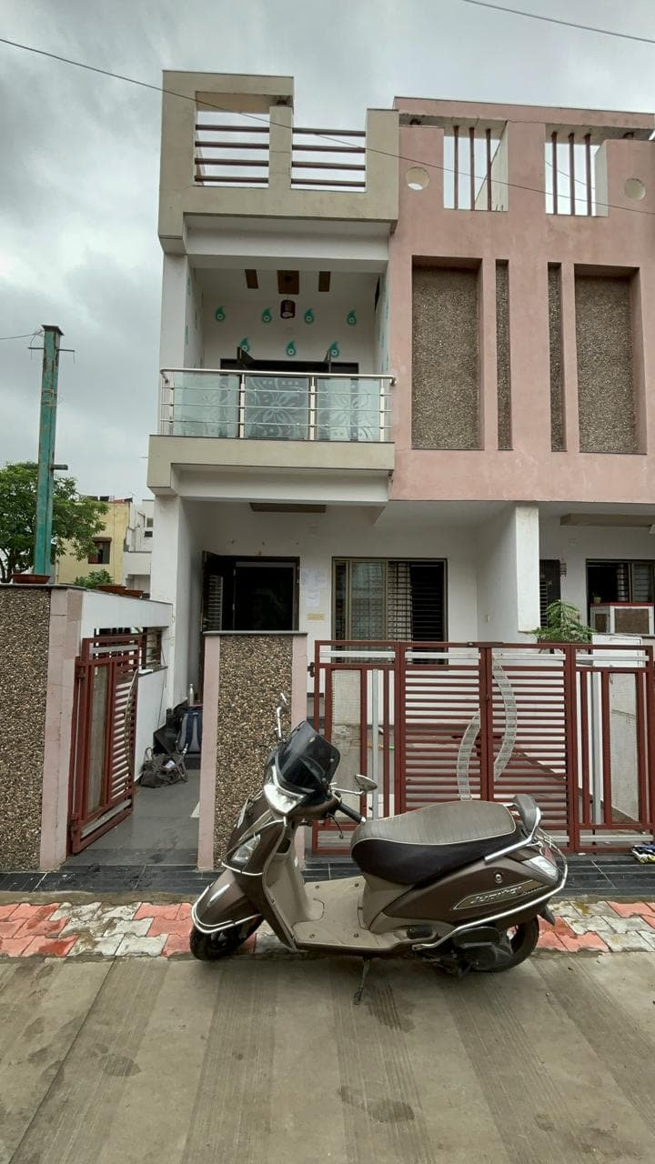 Property Photos 1
