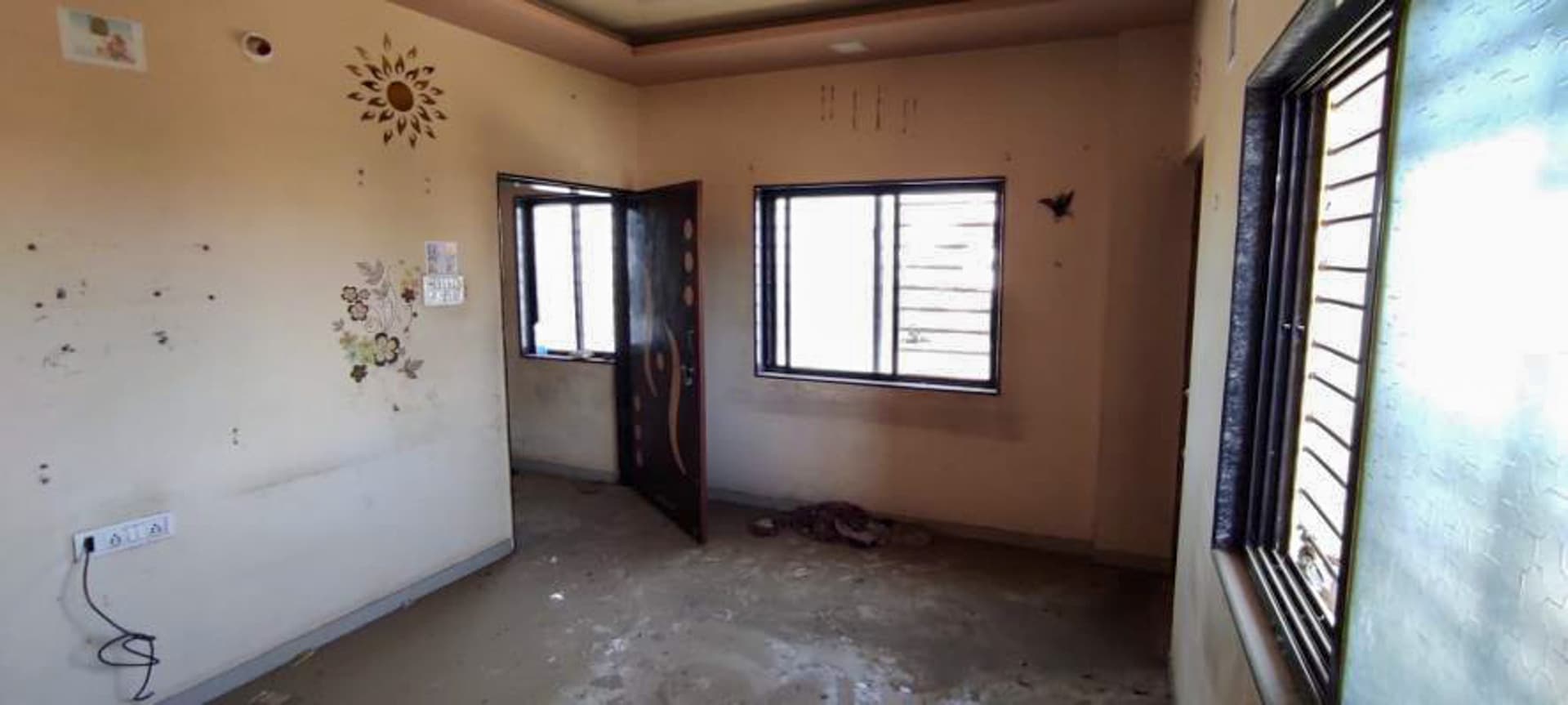 Property Photos 11