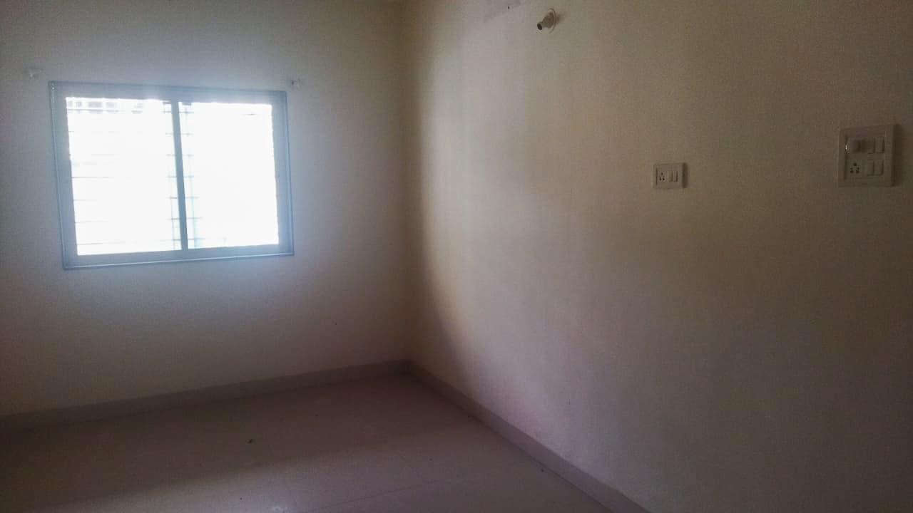 Property Photos 7