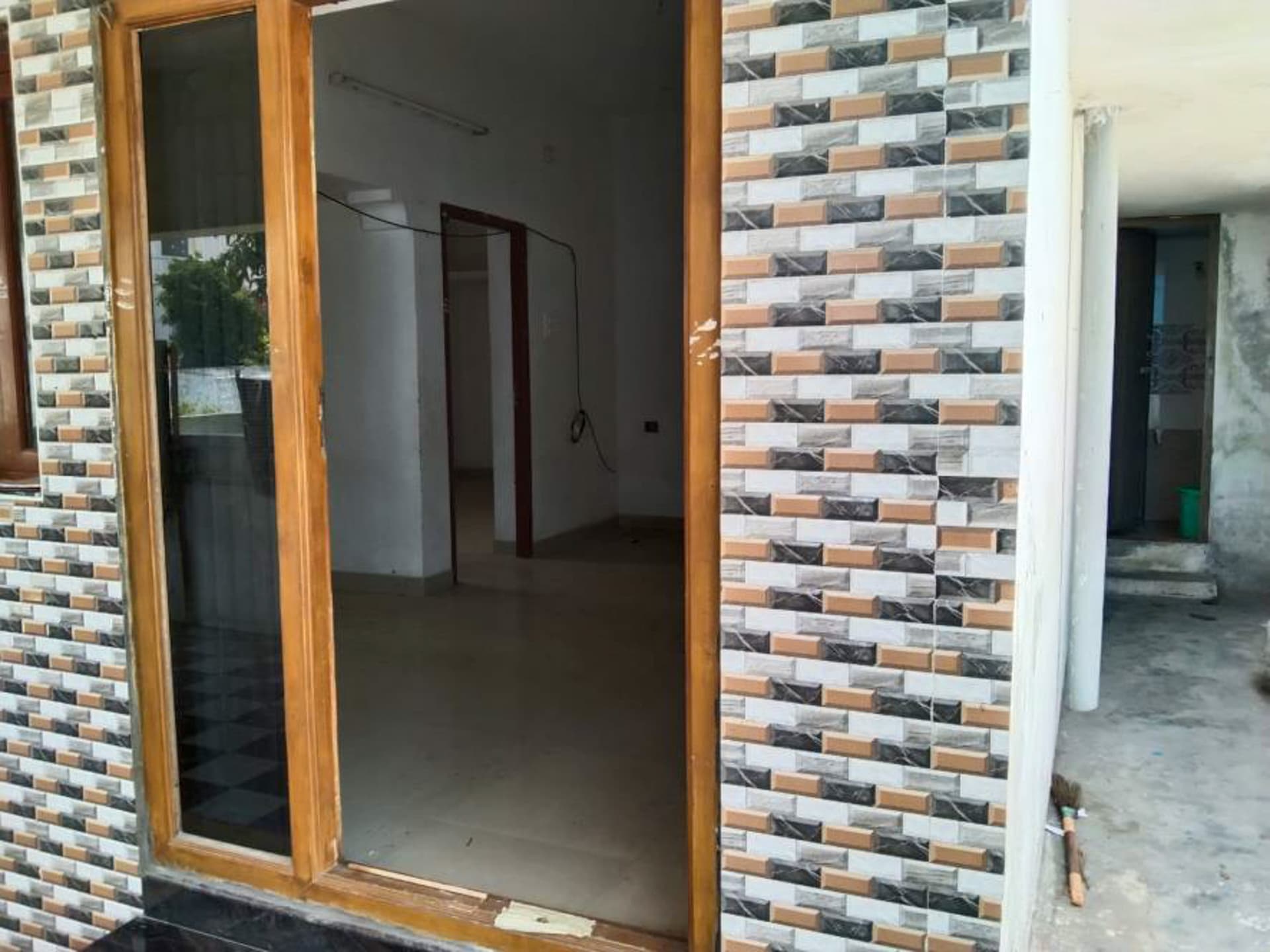Property Photos 43