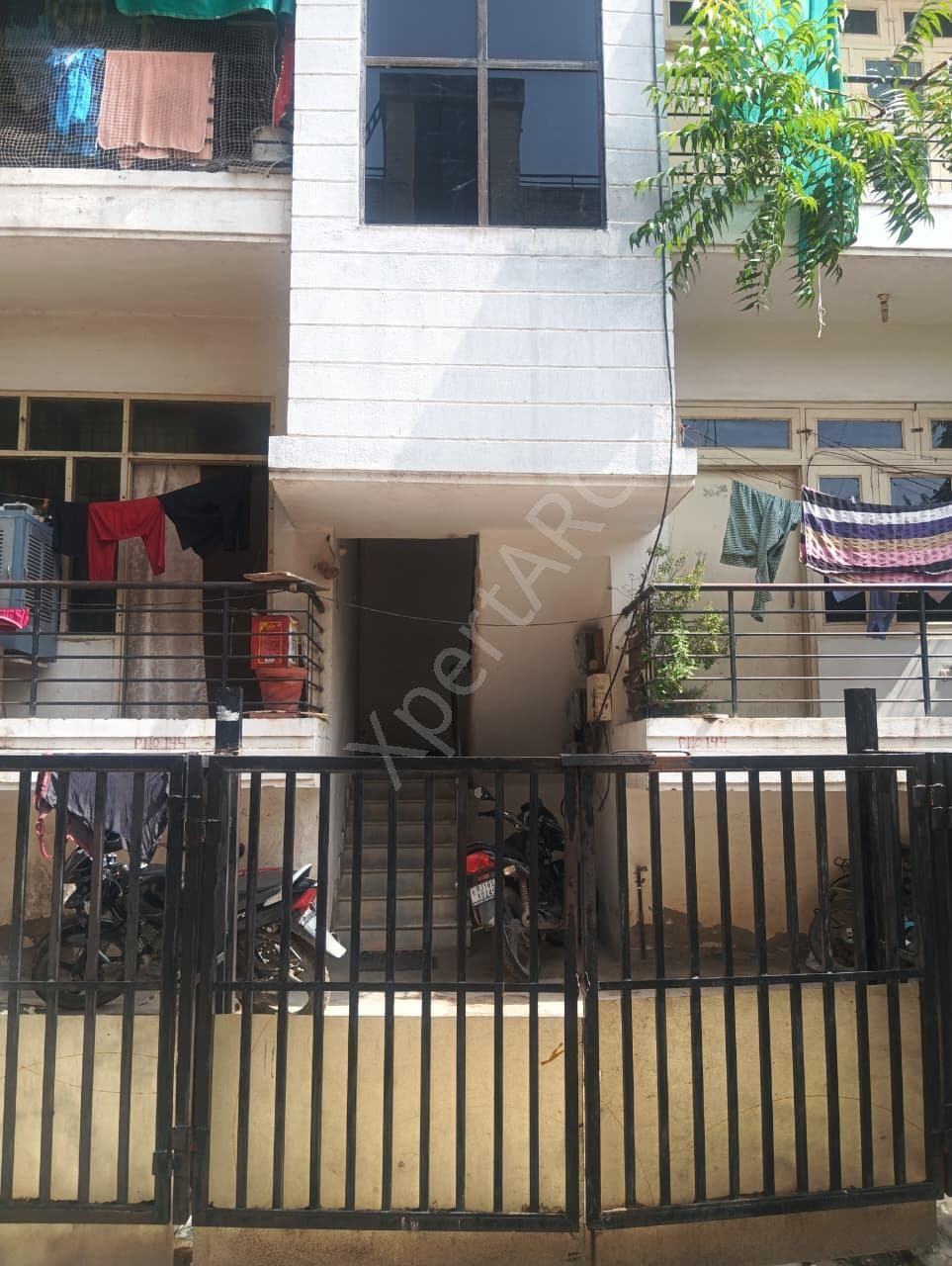 Property Photos 1