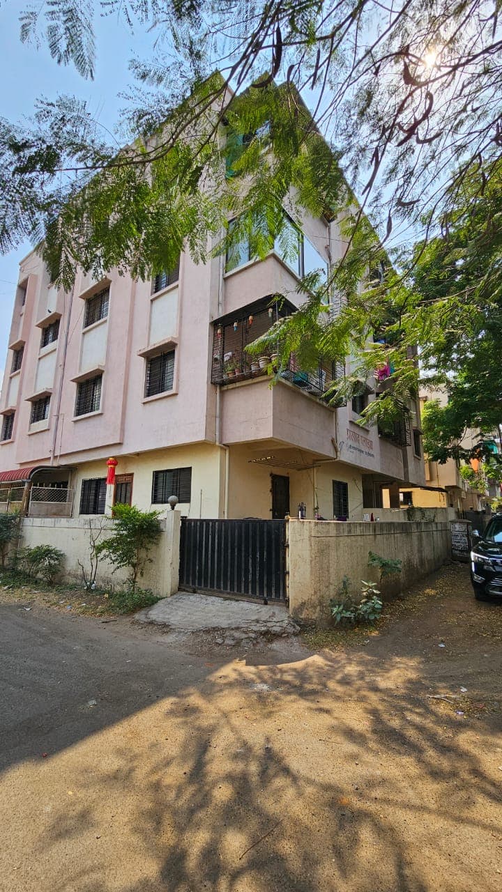 Property Photos 1