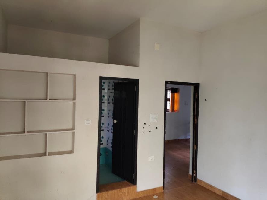 Property Photos 18