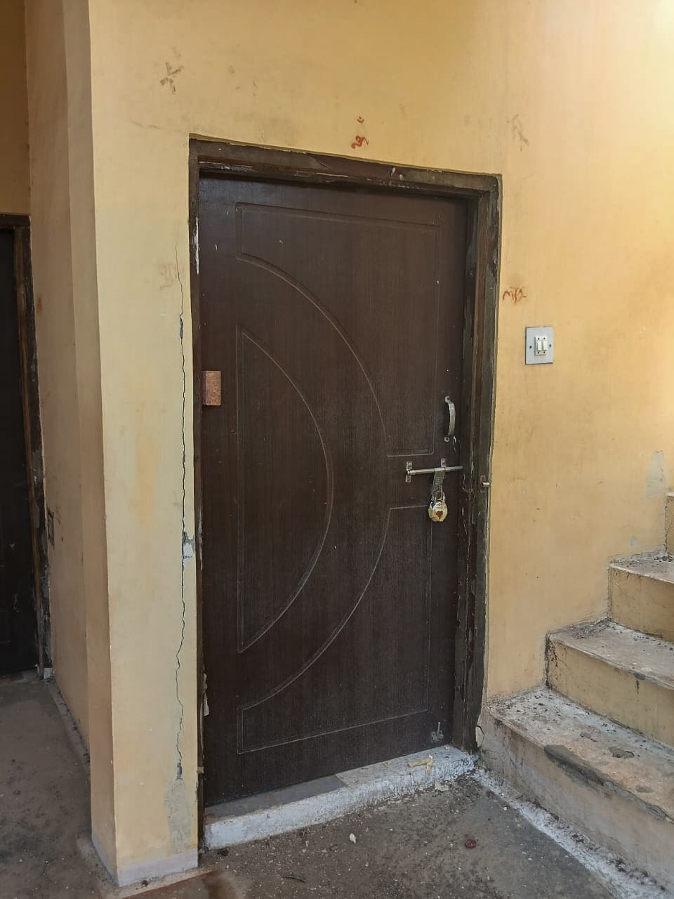 Property Photos 8