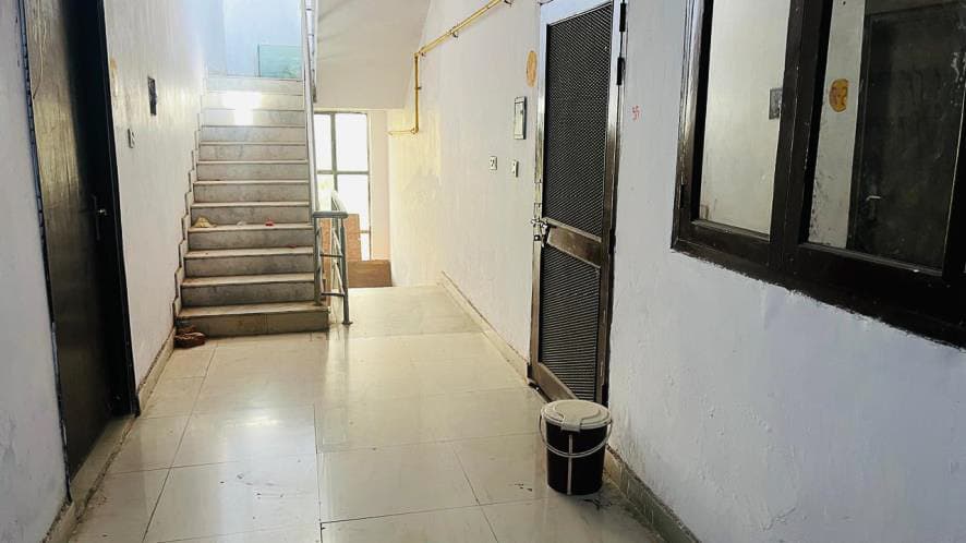 Property Photos 7