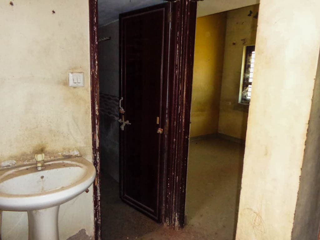 Property Photos 6