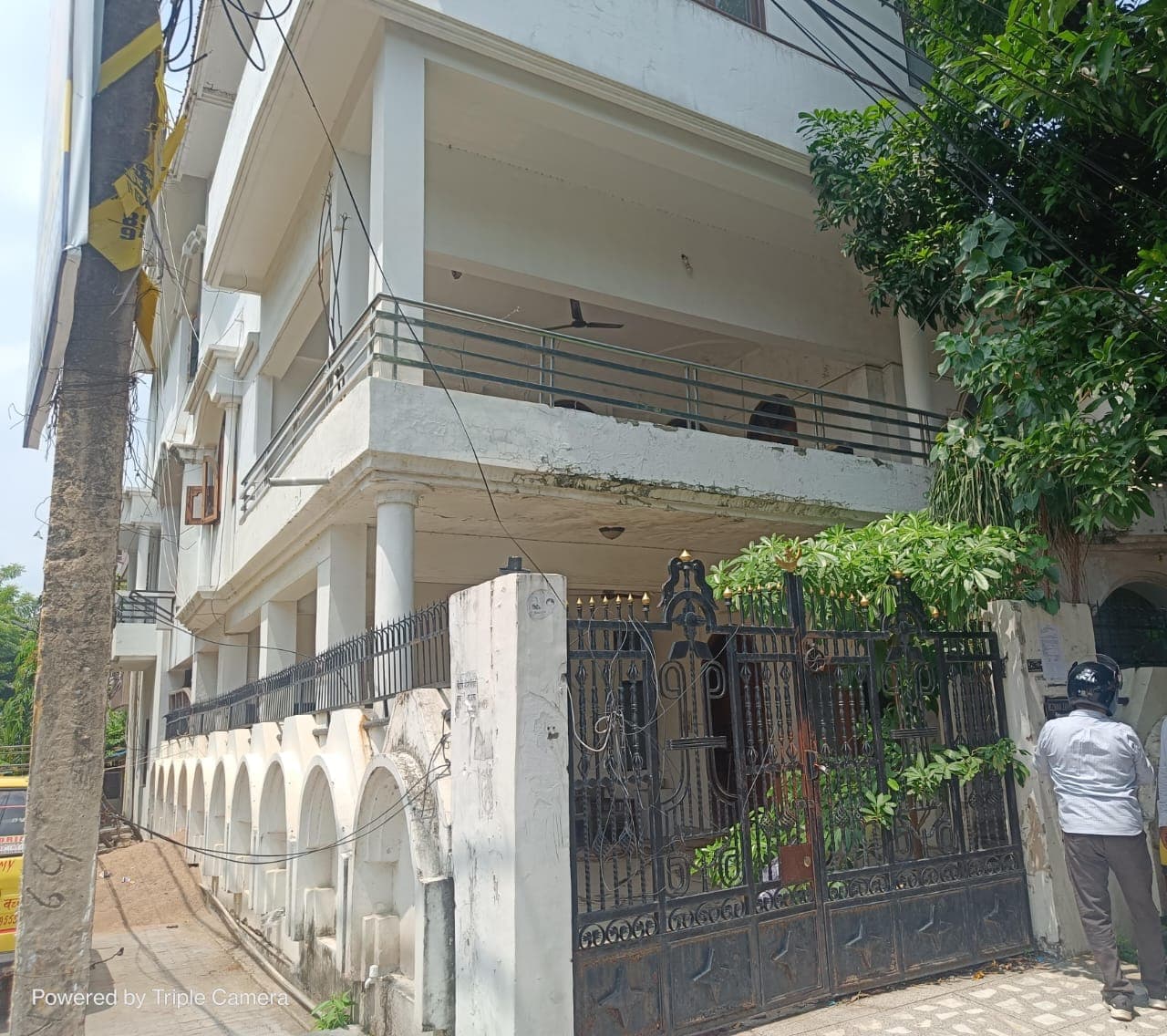 Property Photos 1