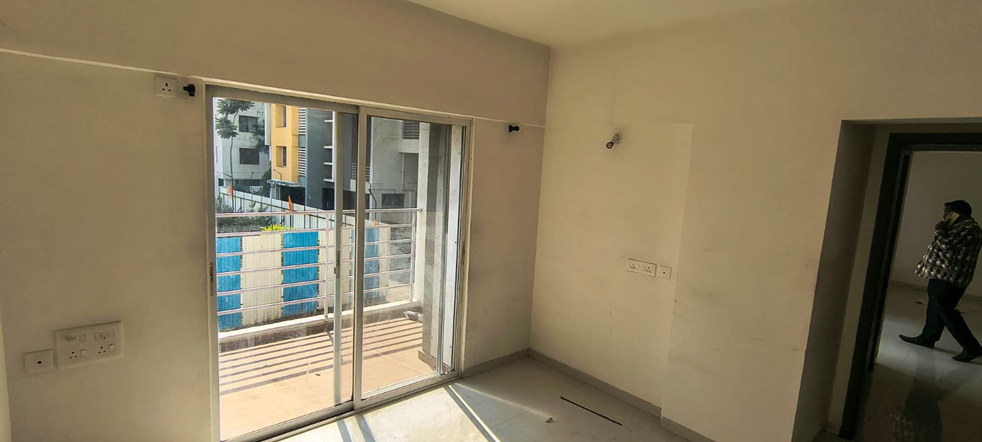 Property Photos 18