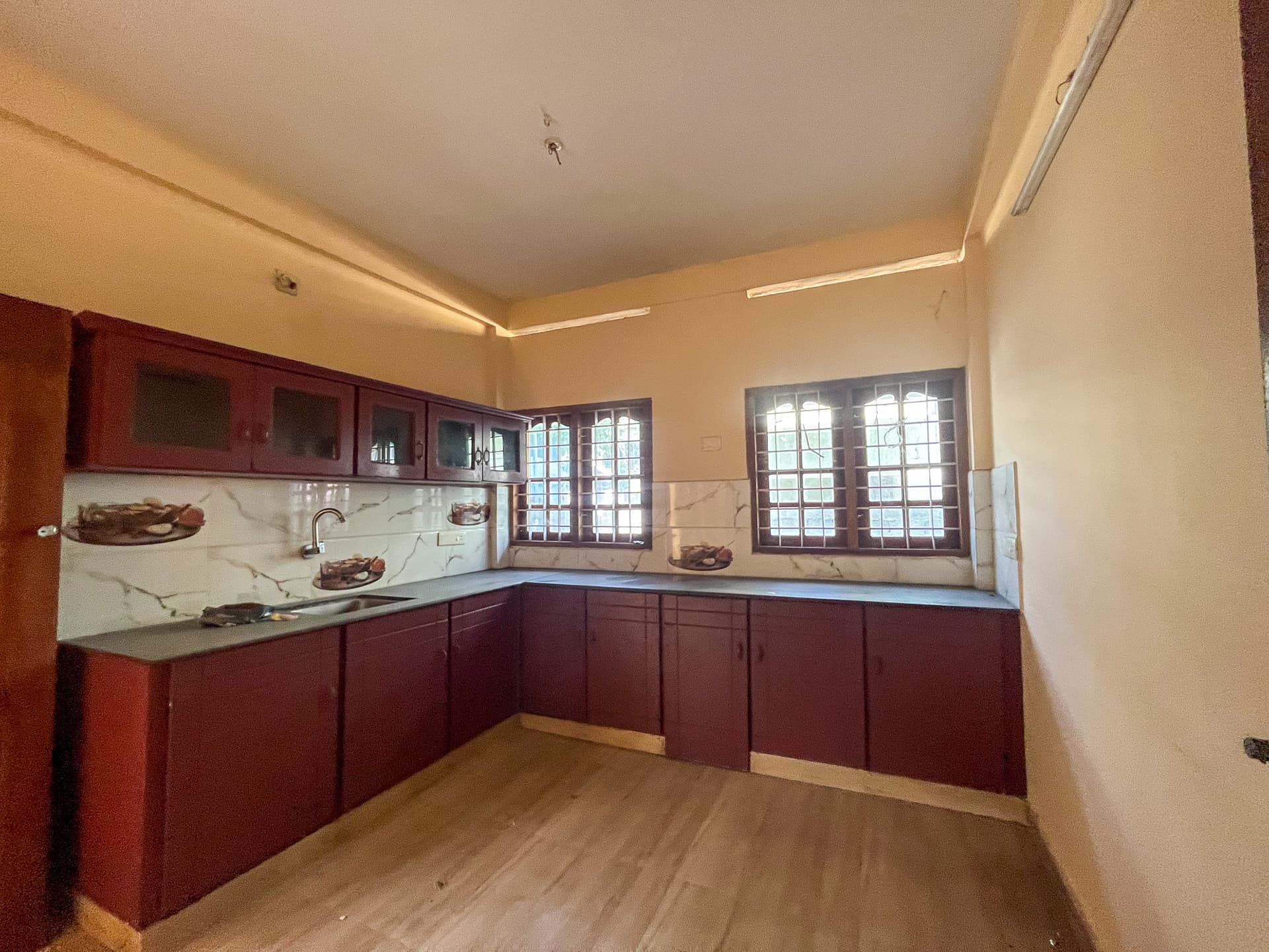 Property Photos 7