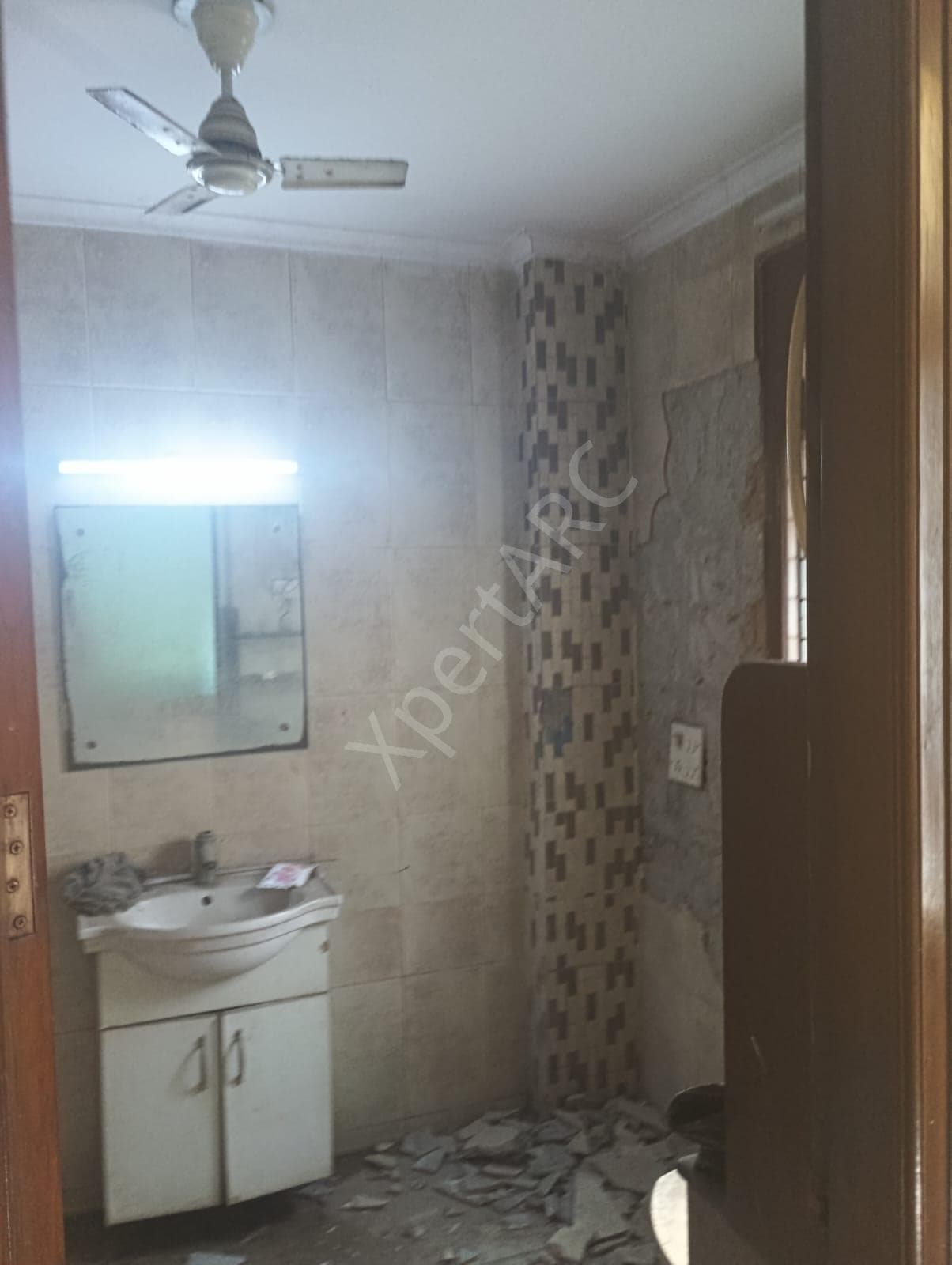 Property Photos 18