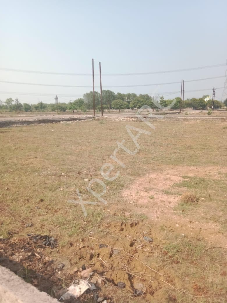 Property Photos 6