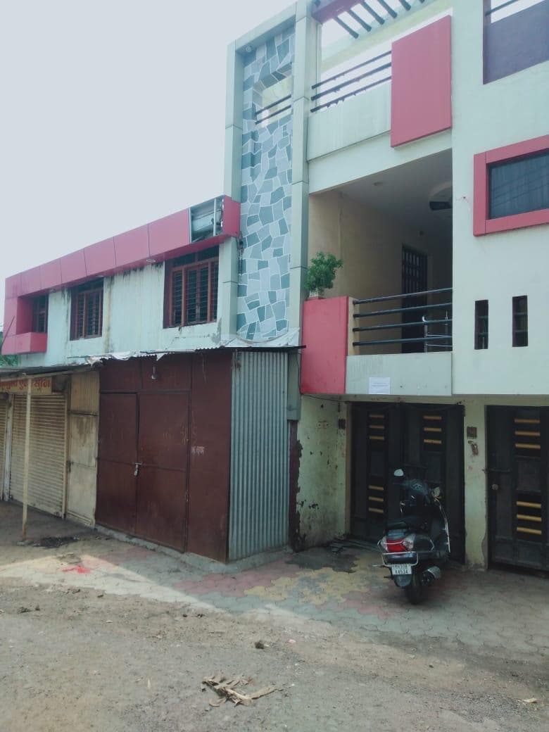 Property Photos 1