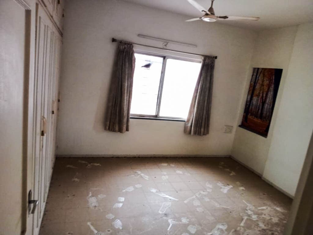 Property Photos 5