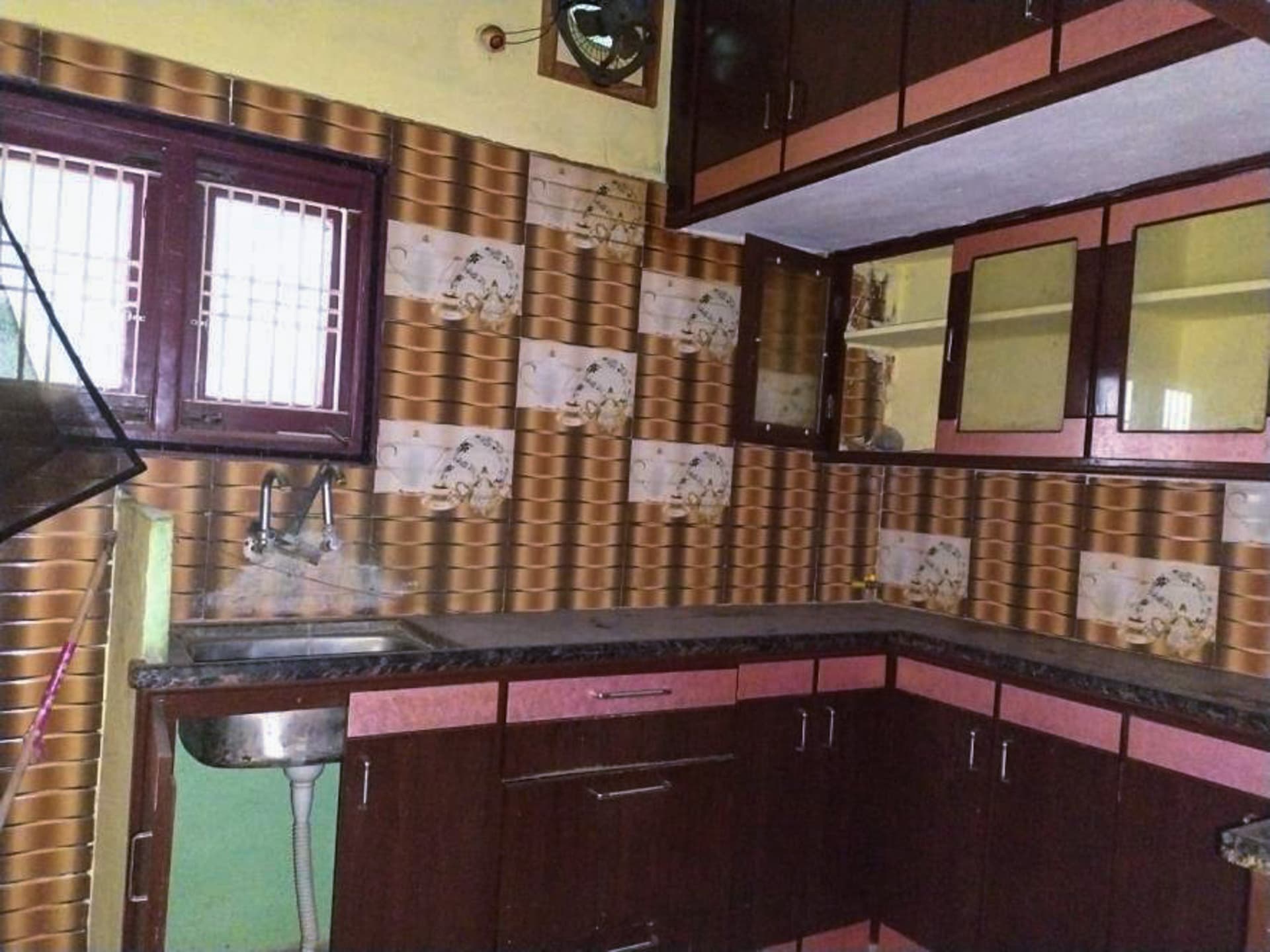 Property Photos 5