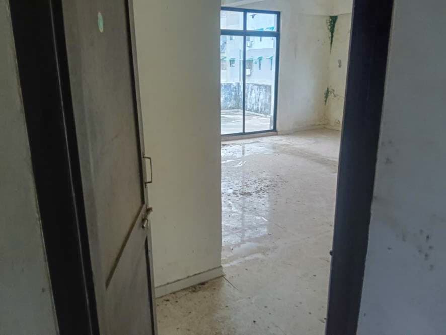 Property Photos 32