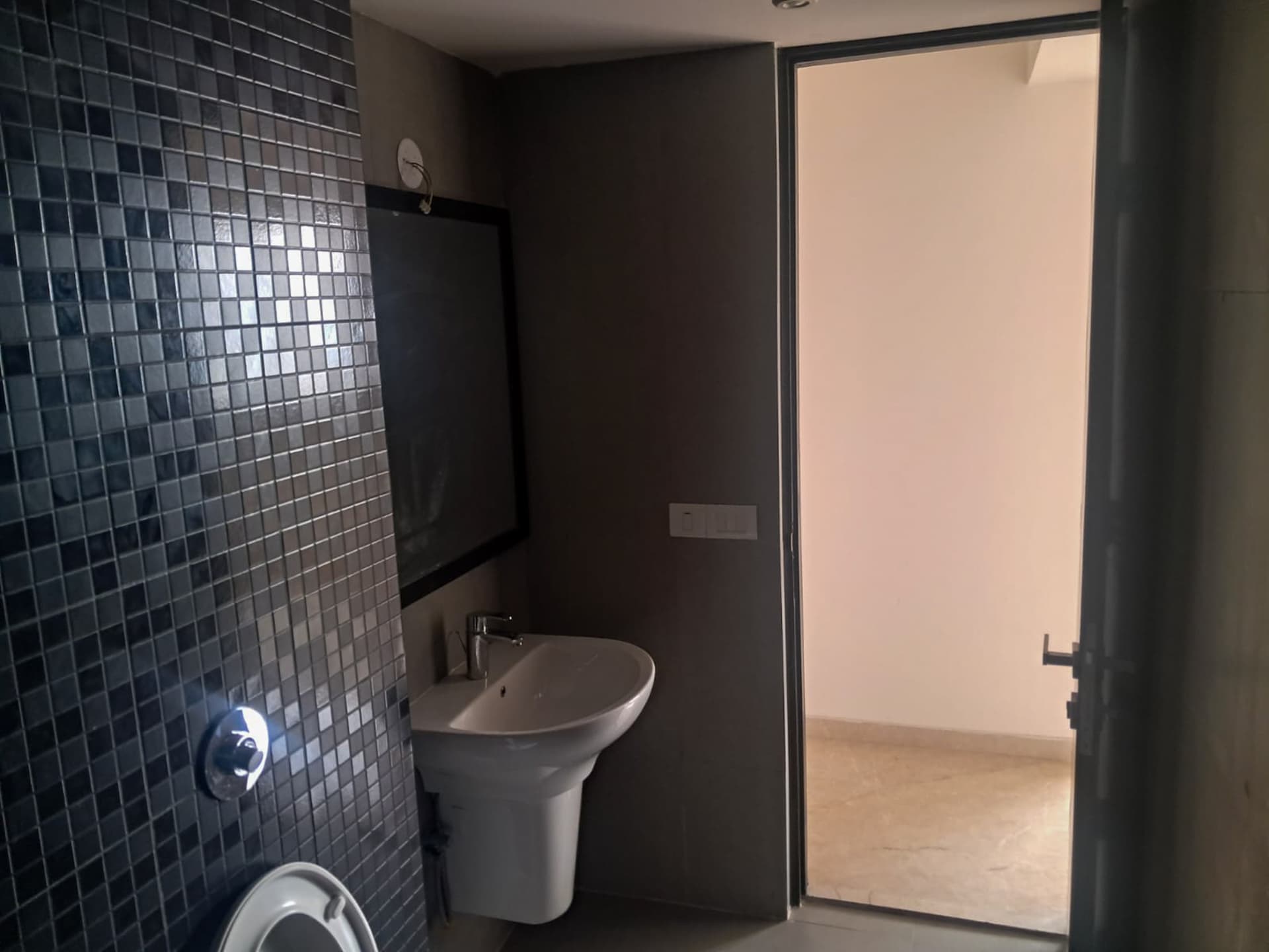 Property Photos 17